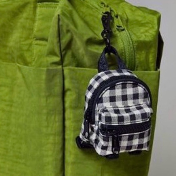 NEW! BAGGU gingham mini and green crescent mini bags - both new with tags! - Picture 15 of 16